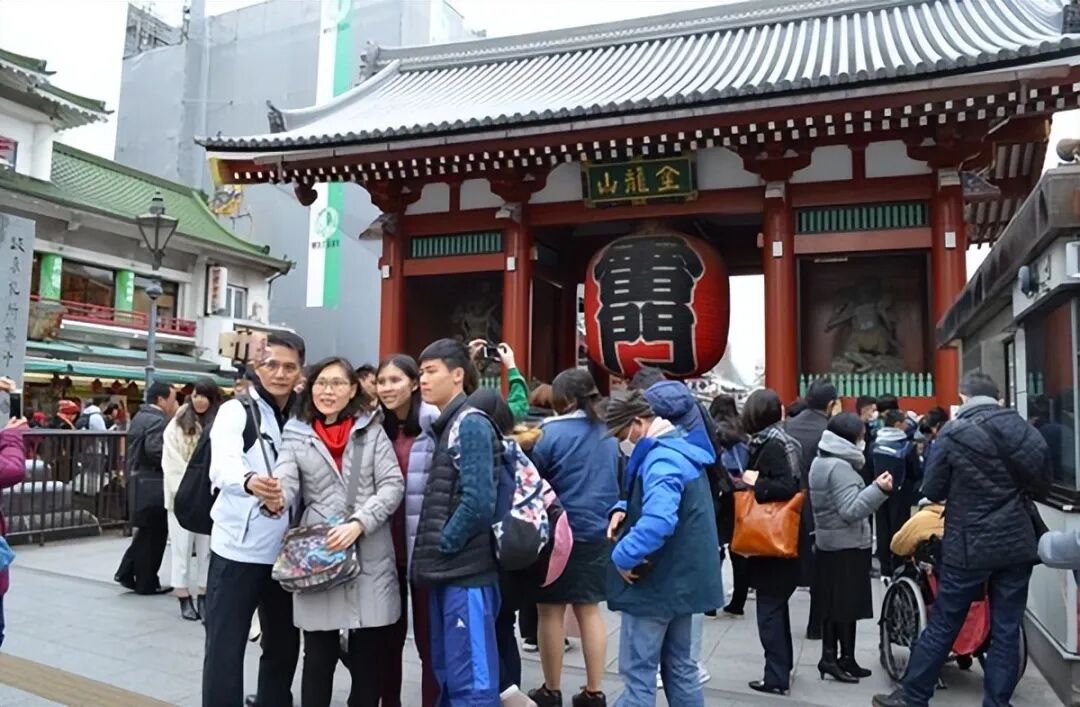 一个扎心的真相，赴日中国游客暴跌56%，但日本旅游却创新高-寻找资源网