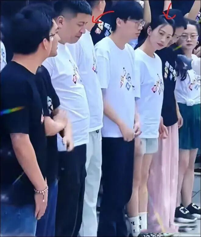 图片[24]-张雪峰遗产情况曝光！家族信托没完成就离世，曝二婚妻子付幸离异带娃，学历家境被扒-寻找资源网