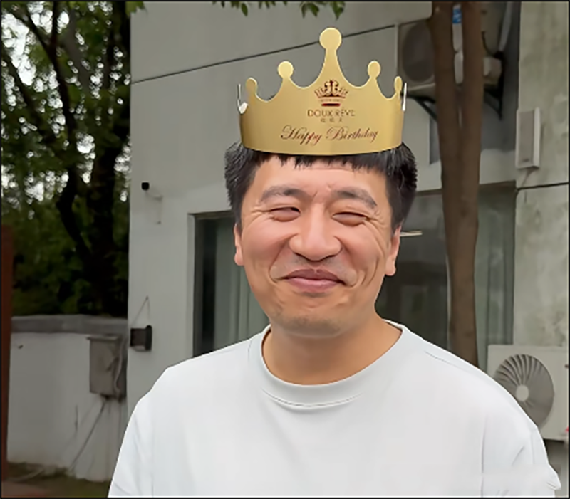 图片[25]-张雪峰遗产情况曝光！家族信托没完成就离世，曝二婚妻子付幸离异带娃，学历家境被扒-寻找资源网